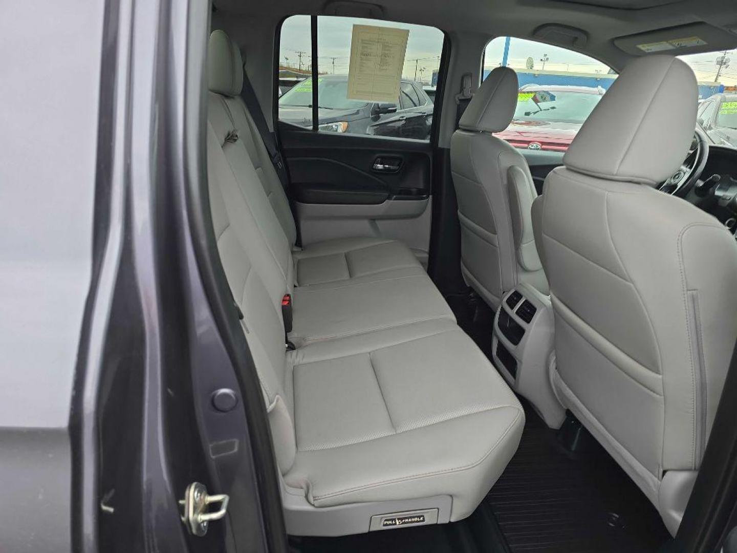 2020 GRAY HONDA RIDGELINE RTL (5FPYK3F74LB) with an 3.5L engine, Automatic transmission, located at 2525 S. Cushman, Fairbanks, AK, 99701, (907) 452-5707, 64.824036, -147.712311 - Photo#4