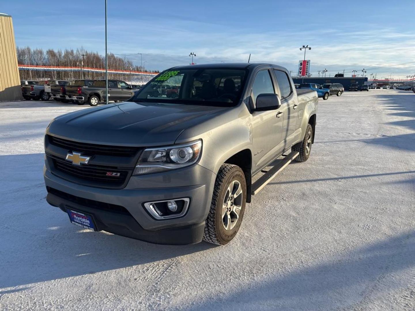 2020 GRAY CHEVROLET COLORADO Z71 (1GCGTDEN2L1) with an 3.6L engine, Automatic transmission, located at 2525 S. Cushman, Fairbanks, AK, 99701, (907) 452-5707, 64.824036, -147.712311 - Photo#0