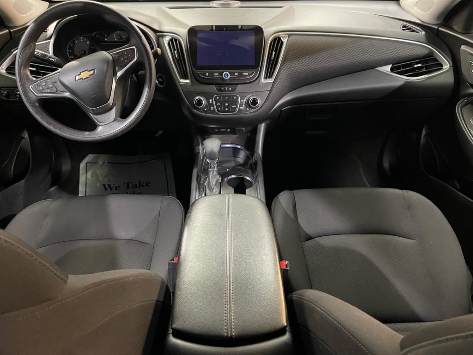 2022 TAN CHEVROLET MALIBU LT (1G1ZD5STXNF) with an 1.5L engine, Continuously Variable transmission, located at 2525 S. Cushman, Fairbanks, AK, 99701, (907) 452-5707, 64.824036, -147.712311 - Photo#5