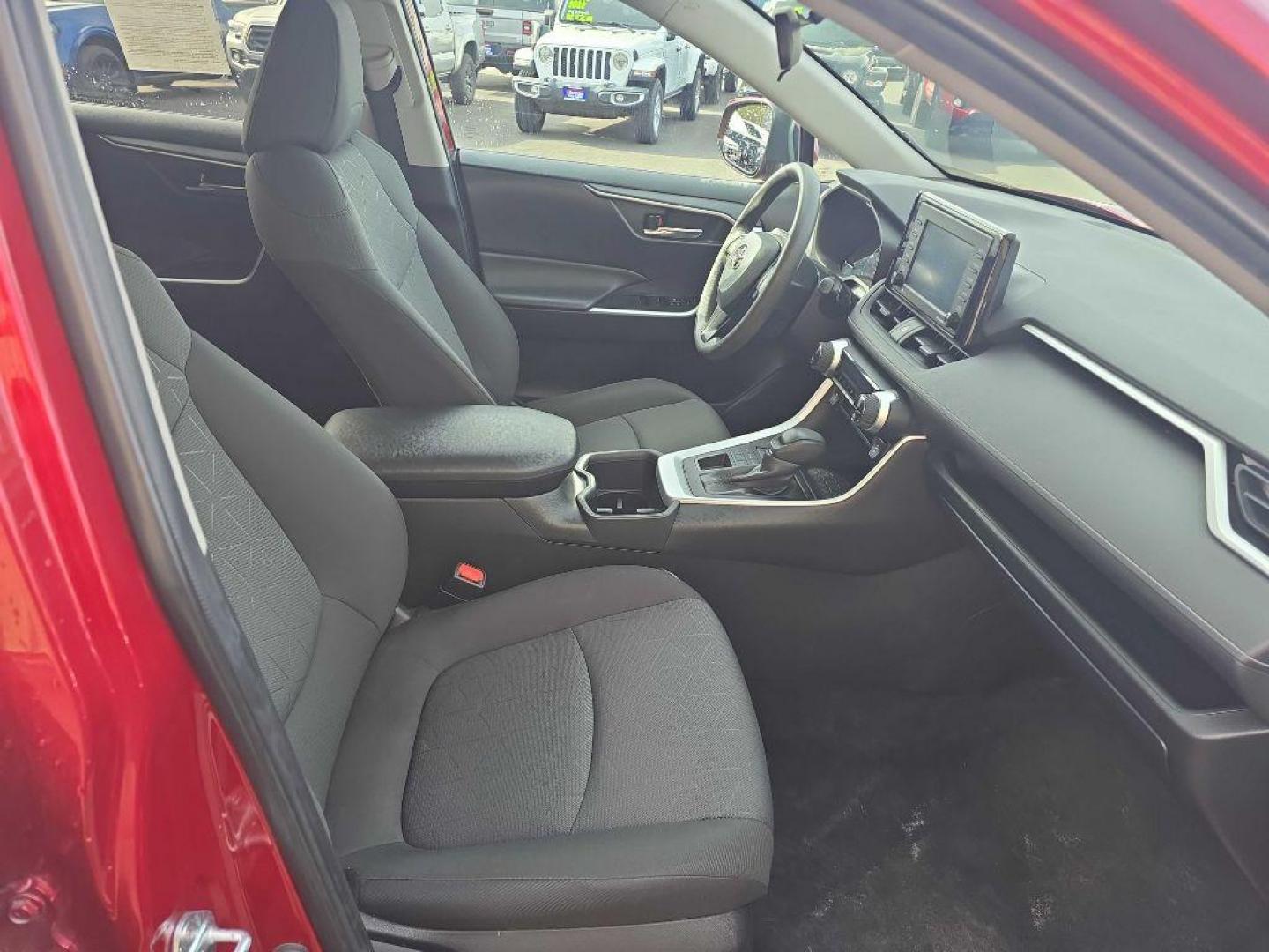 2022 RED TOYOTA RAV4 XLE (2T3P1RFV3NW) with an 2.5L engine, Automatic transmission, located at 2525 S. Cushman, Fairbanks, AK, 99701, (907) 452-5707, 64.824036, -147.712311 - Photo#2