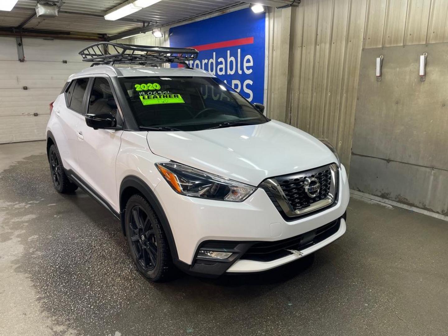 2020 WHITE NISSAN KICKS SR (3N1CP5DV2LL) with an 1.6L engine, Continuously Variable transmission, located at 2525 S. Cushman, Fairbanks, AK, 99701, (907) 452-5707, 64.824036, -147.712311 - Photo#0