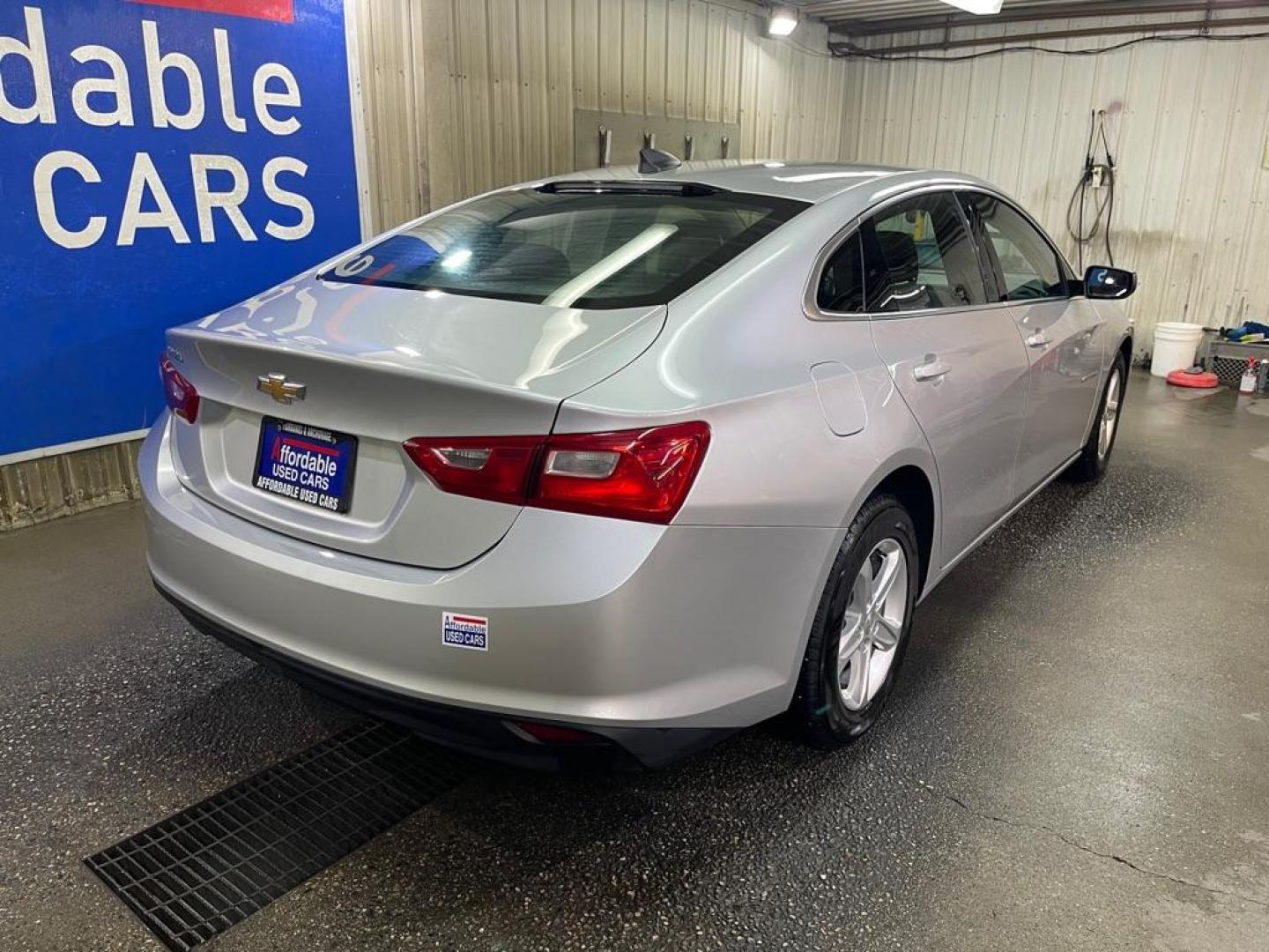 2020 SILVER CHEVROLET MALIBU LS (1G1ZB5ST0LF) with an 1.5L engine, Continuously Variable transmission, located at 2525 S. Cushman, Fairbanks, AK, 99701, (907) 452-5707, 64.824036, -147.712311 - Photo#2