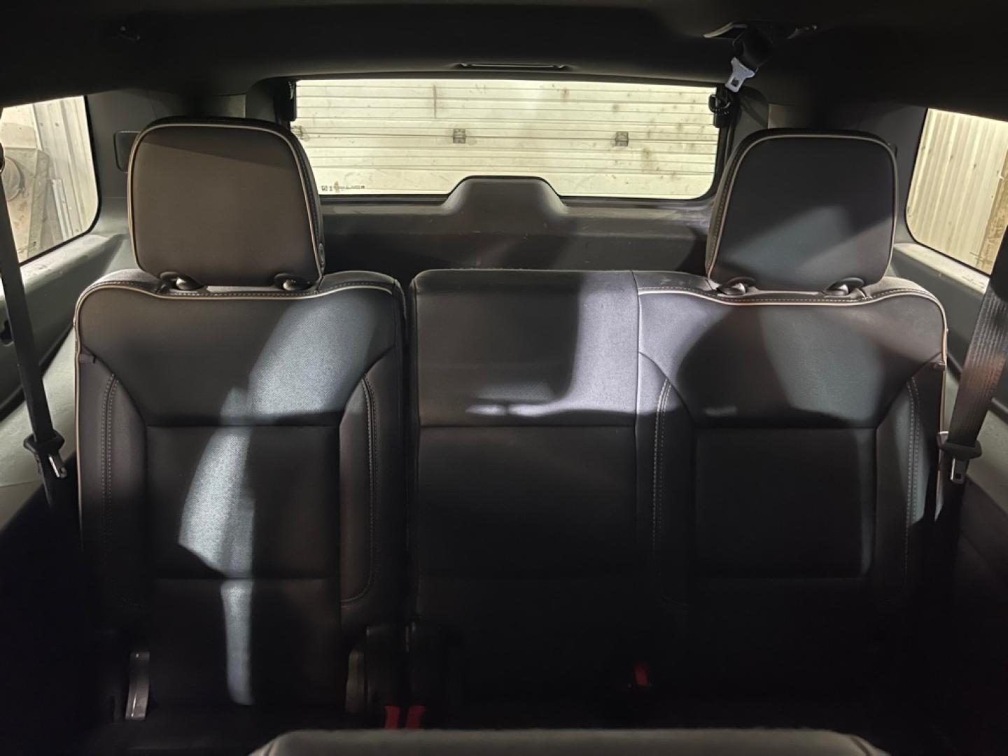 2023 GRAY GMC YUKON XL 1500 SLT (1GKS2GKD7PR) with an 5.3L engine, Automatic transmission, located at 2525 S. Cushman, Fairbanks, AK, 99701, (907) 452-5707, 64.824036, -147.712311- Photo#6