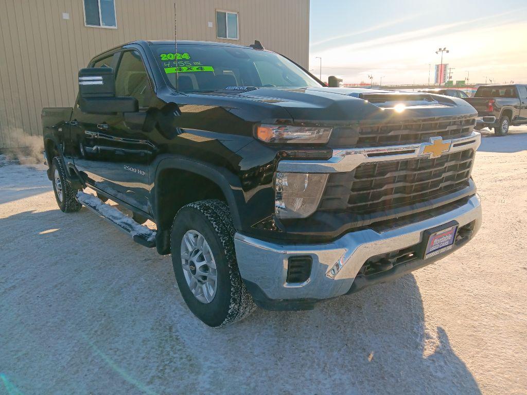 photo of 2024 CHEVROLET SILVERADO 2500 HEAVY DUTY LT