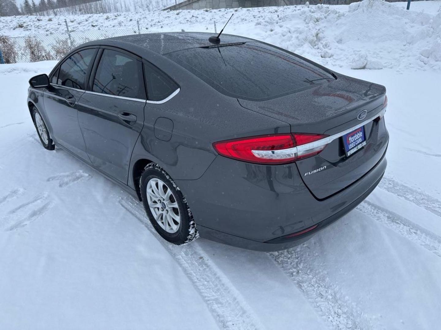 2017 GRAY FORD FUSION S (3FA6P0G73HR) with an 2.5L engine, Automatic transmission, located at 2525 S. Cushman, Fairbanks, AK, 99701, (907) 452-5707, 64.824036, -147.712311 - Photo#3