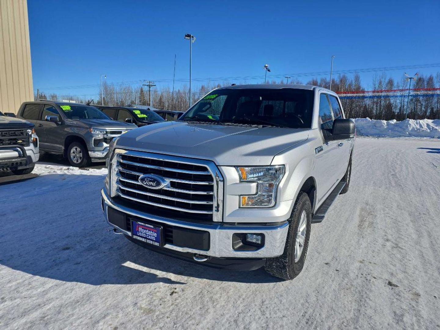 2016 SILVER FORD F150 SUPERCREW (1FTEW1EF3GK) with an 5.0L engine, Automatic transmission, located at 2525 S. Cushman, Fairbanks, AK, 99701, (907) 452-5707, 64.824036, -147.712311 - Photo#3