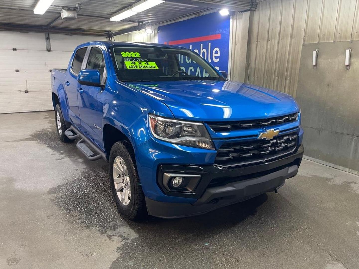 2022 BLUE CHEVROLET COLORADO LT (1GCGTCEN9N1) with an 3.6L engine, Automatic transmission, located at 2525 S. Cushman, Fairbanks, AK, 99701, (907) 452-5707, 64.824036, -147.712311 - Photo#0