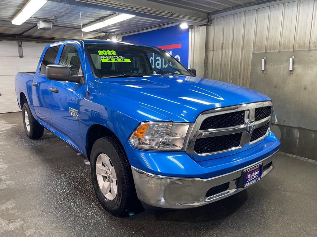 photo of 2022 RAM 1500 CLASSIC SLT