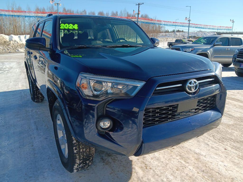 photo of 2024 TOYOTA 4RUNNER SR5/SR5 PREMIUM