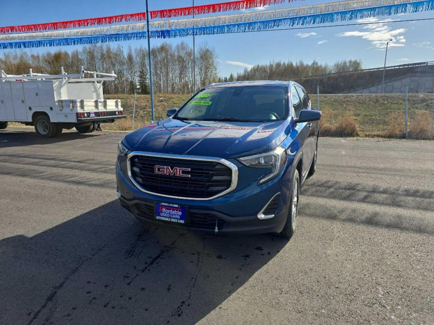 2020 BLUE GMC TERRAIN SLE (3GKALTEV3LL) with an 1.5L engine, Automatic transmission, located at 2525 S. Cushman, Fairbanks, AK, 99701, (907) 452-5707, 64.824036, -147.712311 - Photo#3