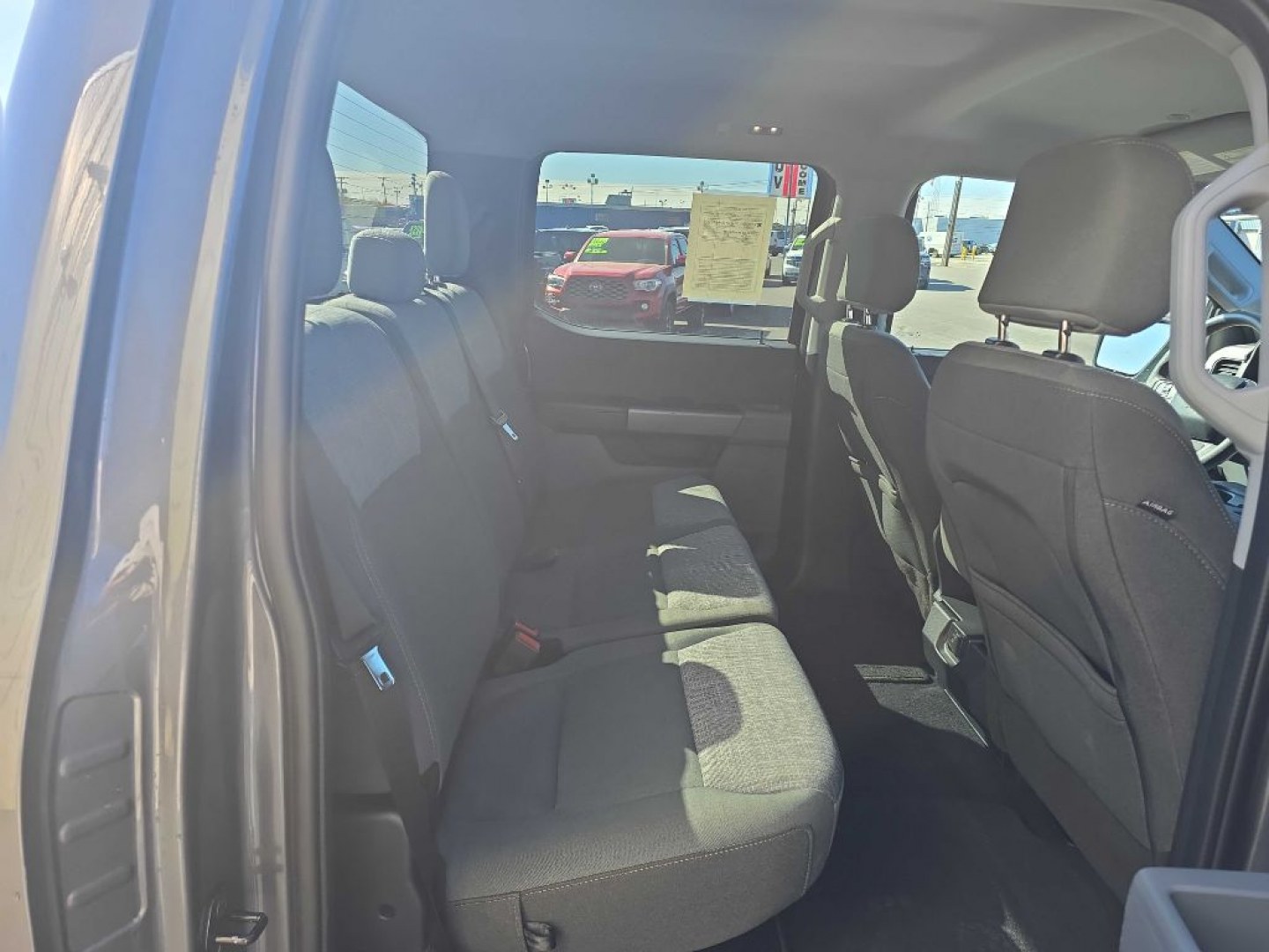 2023 GRAY FORD F150 XLT SUPERCREW (1FTFW1E87PK) with an 3.5L engine, Automatic transmission, located at 2525 S. Cushman, Fairbanks, AK, 99701, (907) 452-5707, 64.824036, -147.712311- Photo#4