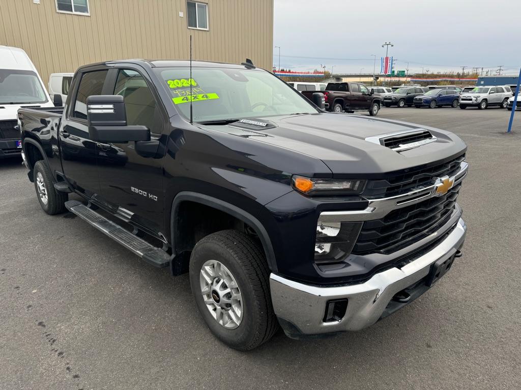 photo of 2024 CHEVROLET SILVERADO 2500 HEAVY DUTY LT