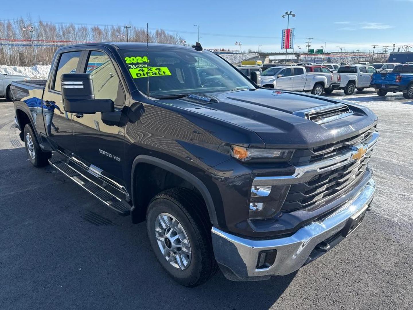 2024 GRAY CHEVROLET SILVERADO 2500 HEAVY DUTY LT (2GC4YNEY6R1) with an 6.6L engine, Automatic transmission, located at 2525 S. Cushman, Fairbanks, AK, 99701, (907) 452-5707, 64.824036, -147.712311 - Photo#1