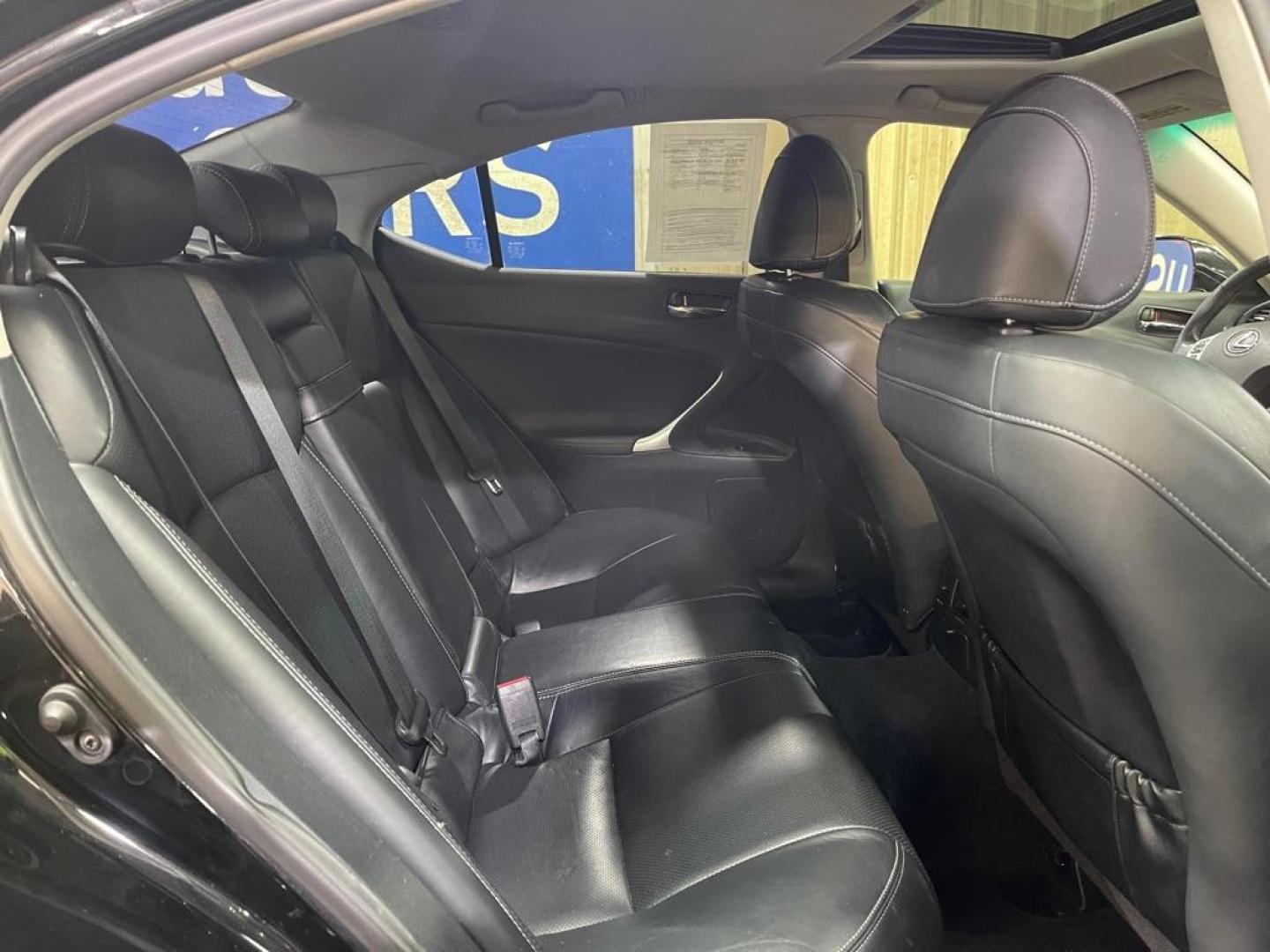 2011 BLACK LEXUS IS 250 (JTHCF5C28B5) with an 2.5L engine, Automatic transmission, located at 2525 S. Cushman, Fairbanks, AK, 99701, (907) 452-5707, 64.824036, -147.712311 - Photo#4