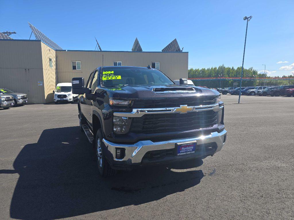 photo of 2024 CHEVROLET SILVERADO 2500 HEAVY DUTY LT