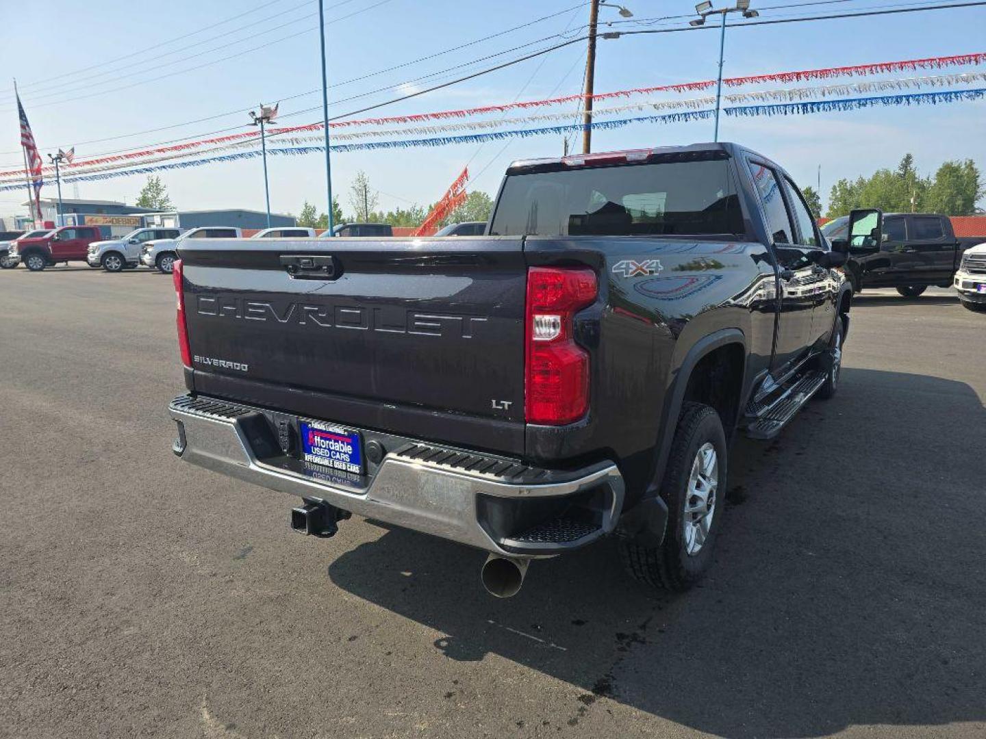 2024 GRAY CHEVROLET SILVERADO 2500 HEAVY DUTY LT (2GC4YNEYXR1) with an 6.6L engine, Automatic transmission, located at 2525 S. Cushman, Fairbanks, AK, 99701, (907) 452-5707, 64.824036, -147.712311 - Photo#8