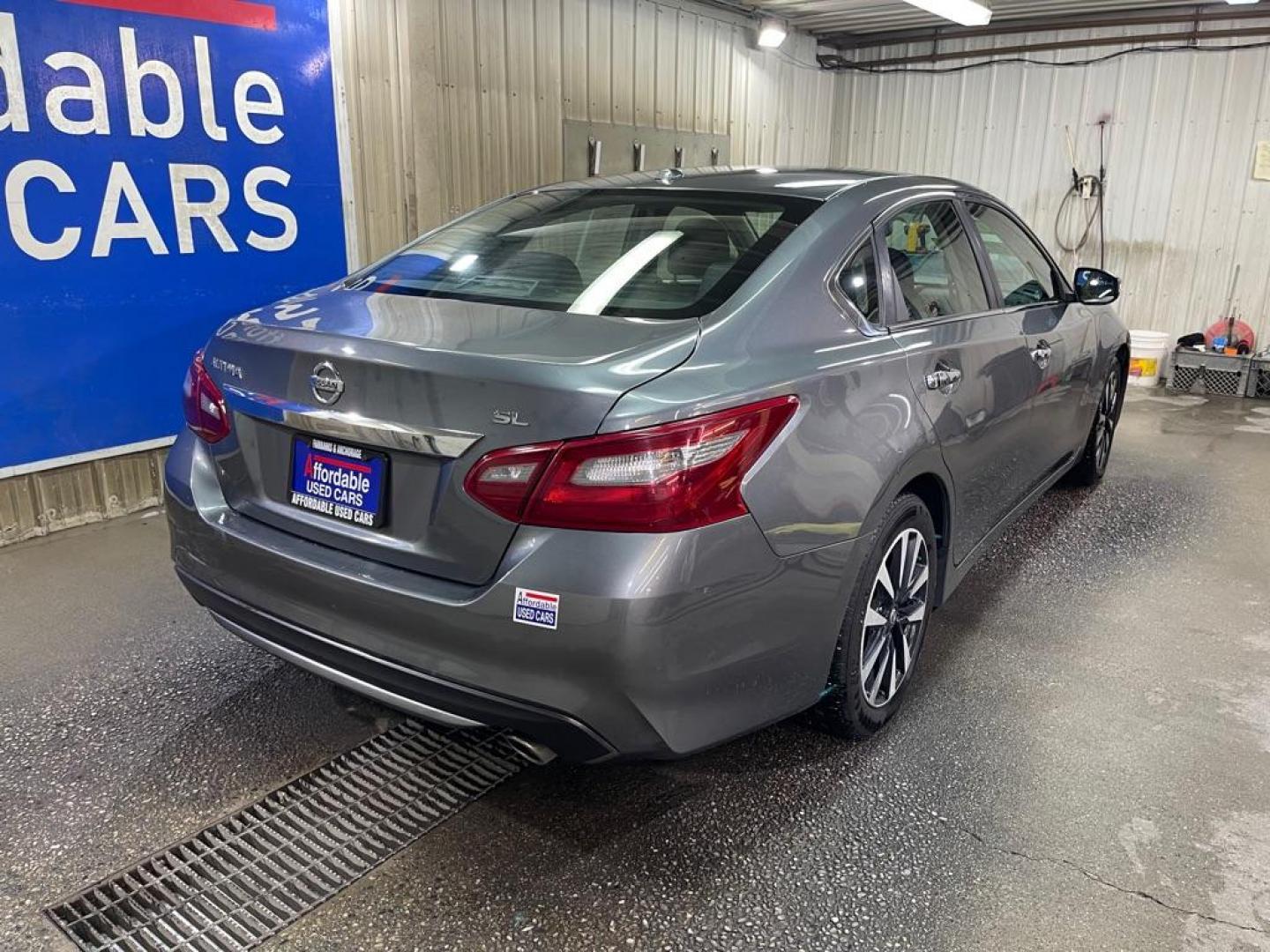 2018 GREY NISSAN ALTIMA 2.5 (1N4AL3AP6JC) with an 2.5L engine, Continuously Variable transmission, located at 2525 S. Cushman, Fairbanks, AK, 99701, (907) 452-5707, 64.824036, -147.712311 - Photo#2