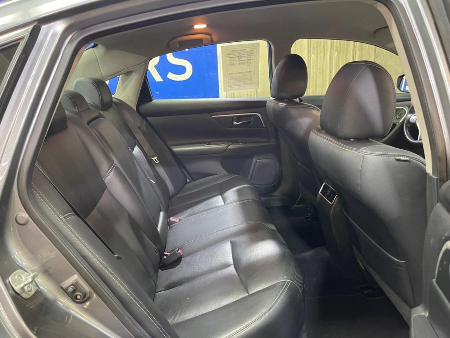 2018 GREY NISSAN ALTIMA 2.5 (1N4AL3AP6JC) with an 2.5L engine, Continuously Variable transmission, located at 2525 S. Cushman, Fairbanks, AK, 99701, (907) 452-5707, 64.824036, -147.712311 - Photo#4