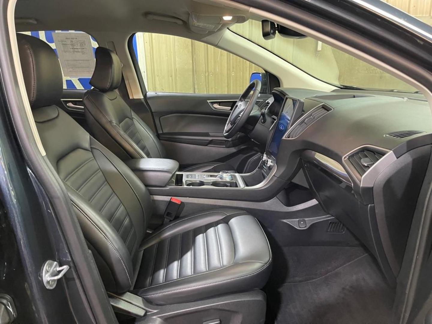 2024 BLUE FORD EDGE SEL (2FMPK4J90RB) with an 2.0L engine, Automatic transmission, located at 2525 S. Cushman, Fairbanks, AK, 99701, (907) 452-5707, 64.824036, -147.712311 - Photo#3