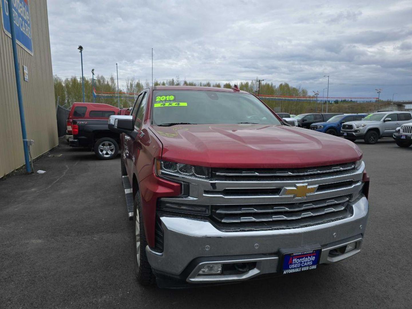 2019 MAROON CHEVROLET SILVERADO 1500 LTZ (1GCUYGED1KZ) with an 5.3L engine, Automatic transmission, located at 2525 S. Cushman, Fairbanks, AK, 99701, (907) 452-5707, 64.824036, -147.712311 - Photo#0