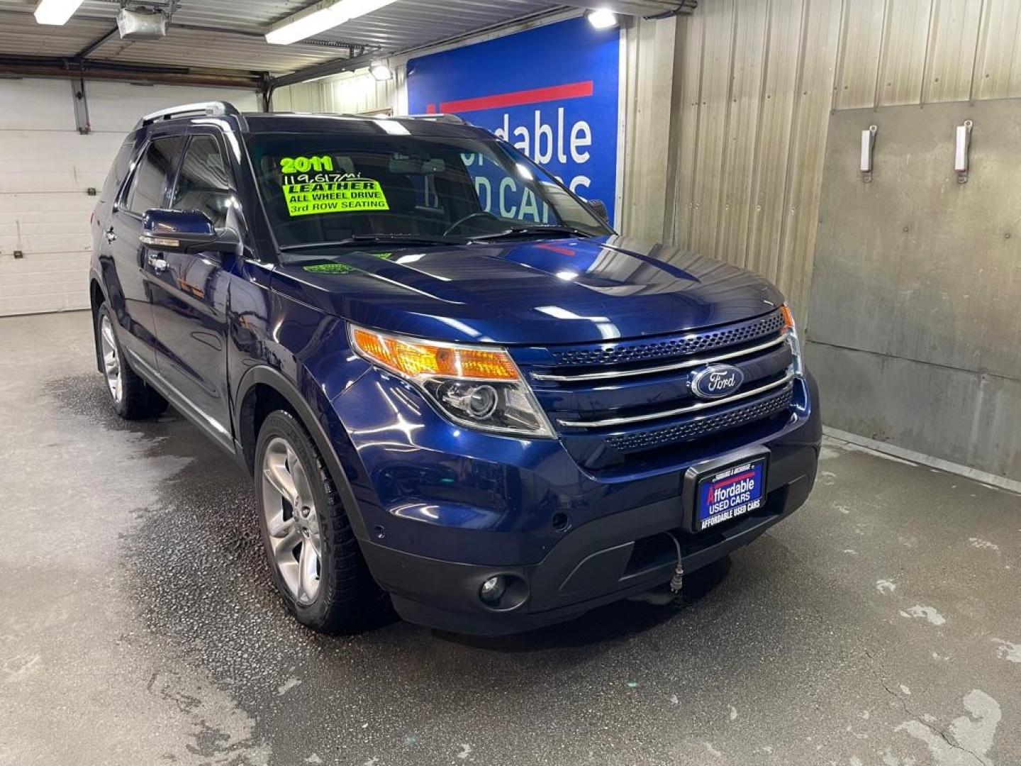 2011 BLUE FORD EXPLORER LIMITED (1FMHK8F81BG) with an 3.5L engine, Automatic transmission, located at 2525 S. Cushman, Fairbanks, AK, 99701, (907) 452-5707, 64.824036, -147.712311 - Photo#0