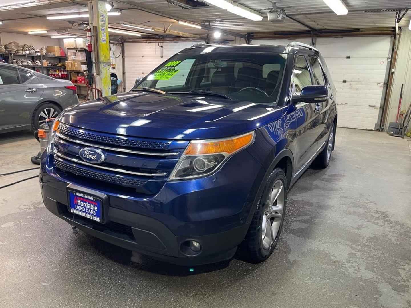 2011 BLUE FORD EXPLORER LIMITED (1FMHK8F81BG) with an 3.5L engine, Automatic transmission, located at 2525 S. Cushman, Fairbanks, AK, 99701, (907) 452-5707, 64.824036, -147.712311 - Photo#1