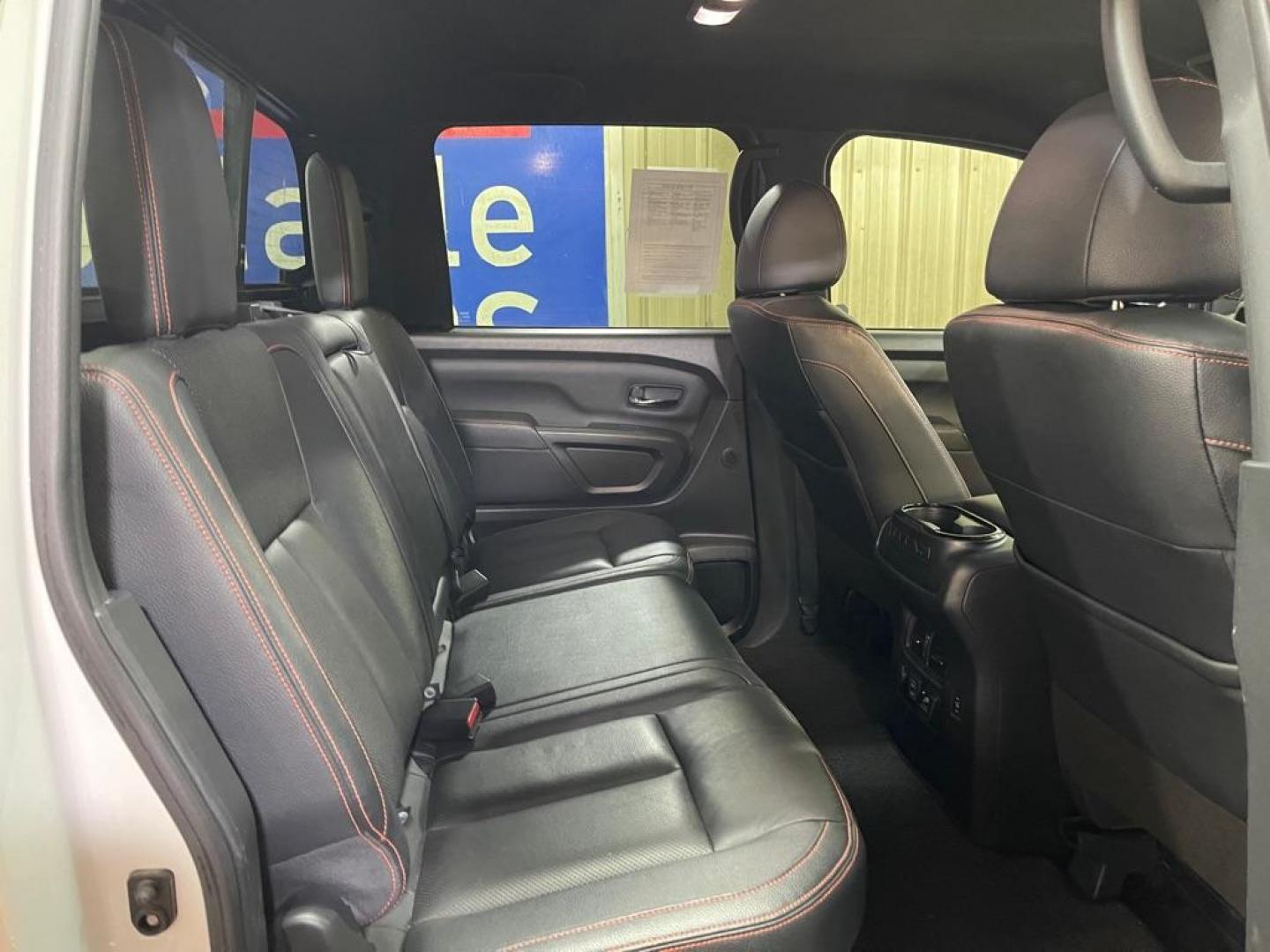 2022 WHITE NISSAN TITAN SV (1N6AA1ED6NN) with an 5.6L engine, Automatic transmission, located at 2525 S. Cushman, Fairbanks, AK, 99701, (907) 452-5707, 64.824036, -147.712311 - Photo#4