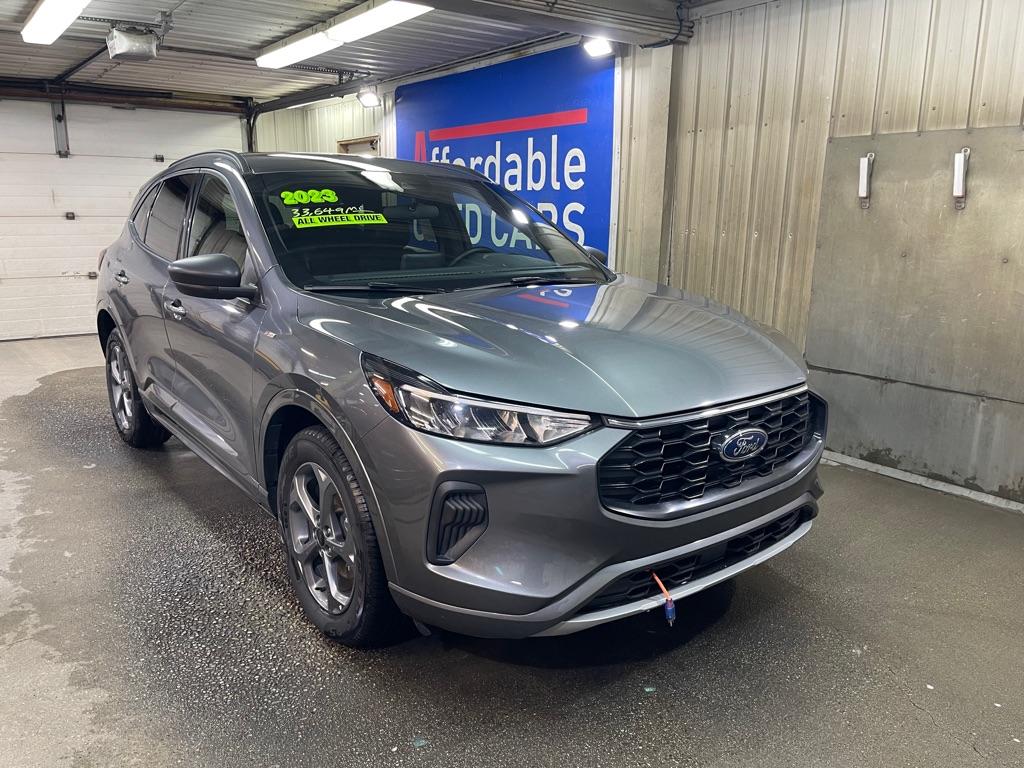 photo of 2023 FORD ESCAPE ST LINE