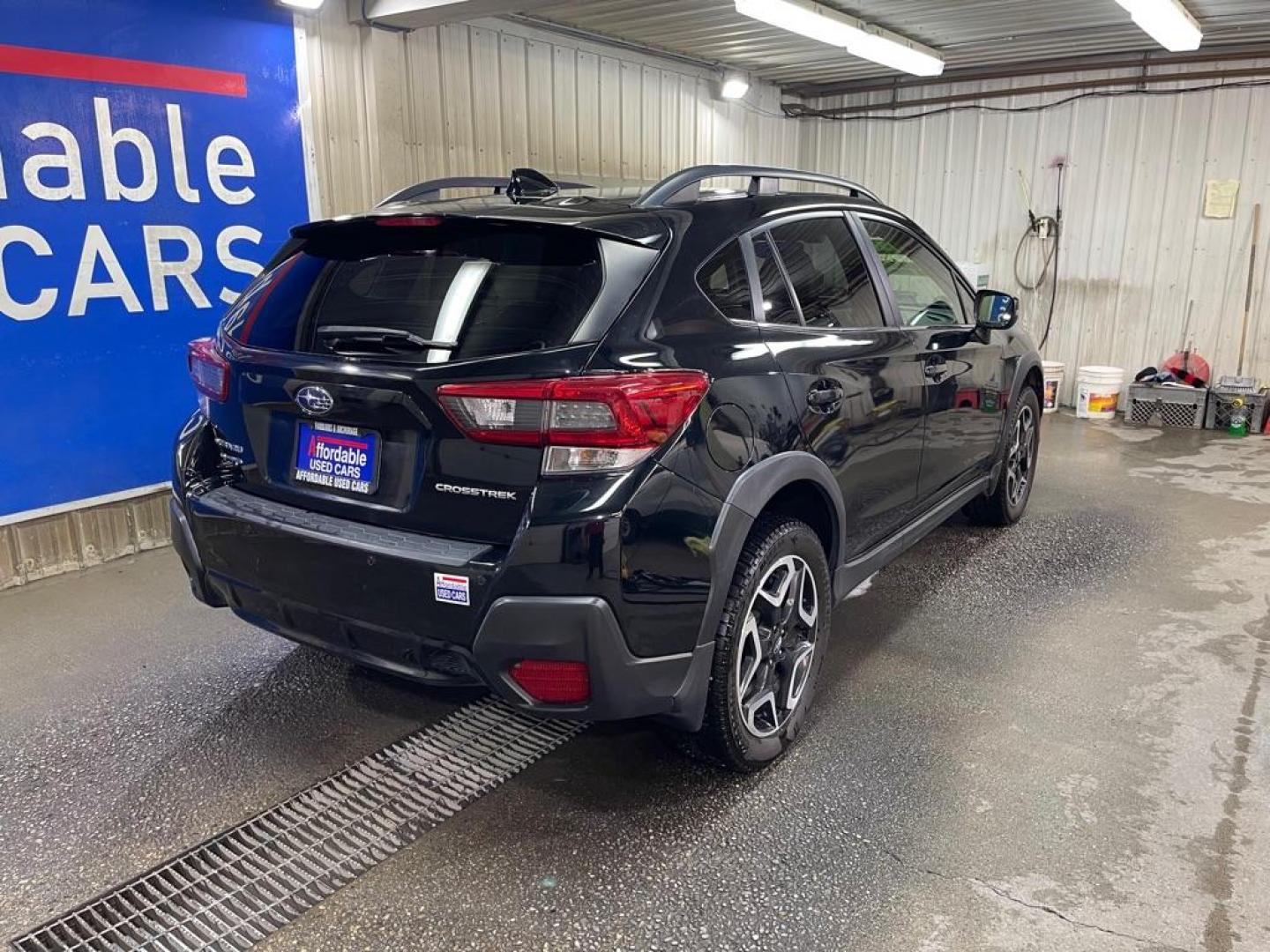 2020 BLACK SUBARU CROSSTREK LIMITED (JF2GTANC0L8) with an 2.0L engine, Continuously Variable transmission, located at 2525 S. Cushman, Fairbanks, AK, 99701, (907) 452-5707, 64.824036, -147.712311 - Photo#2