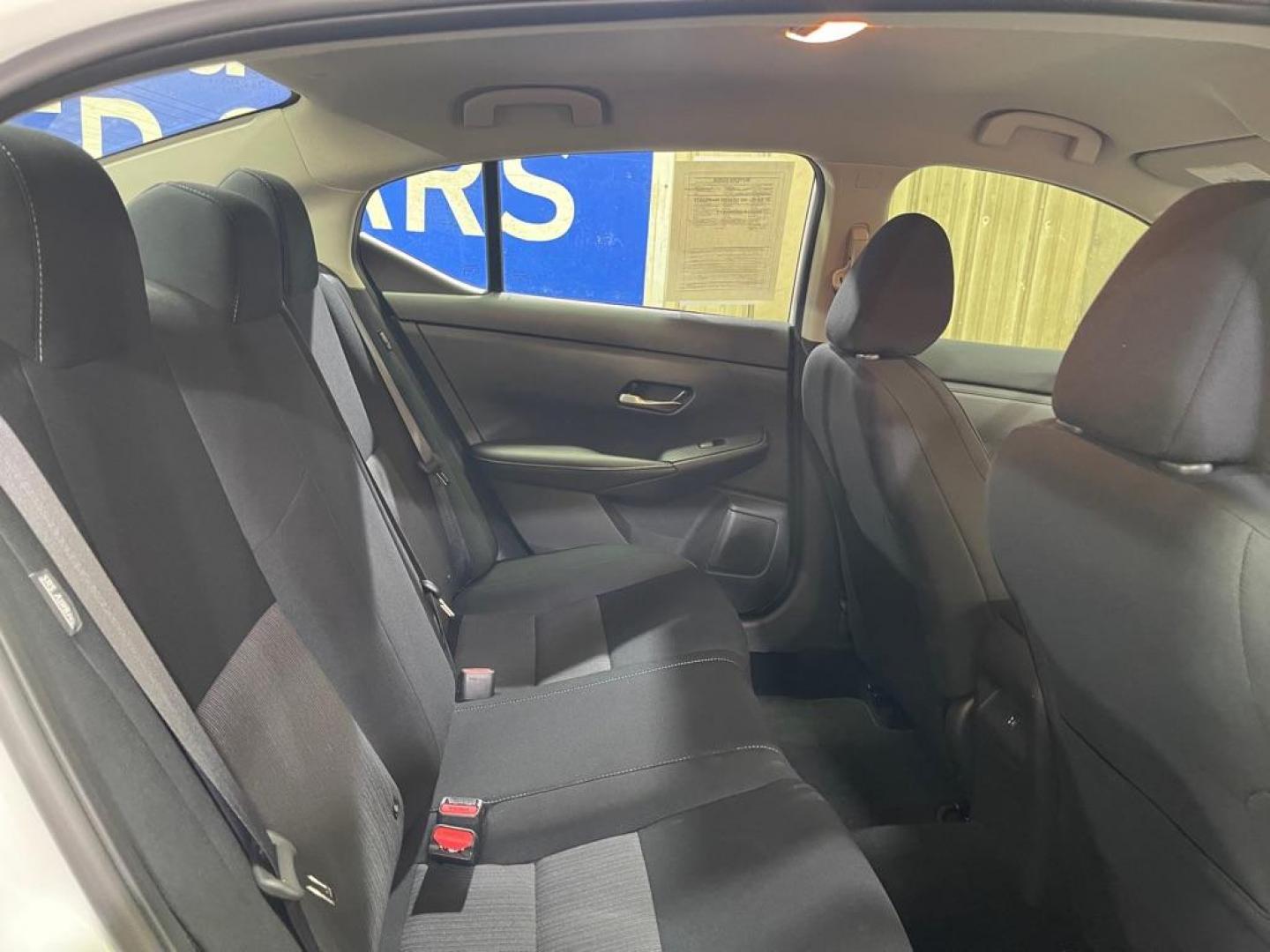 2023 WHITE NISSAN SENTRA SV (3N1AB8CV5PY) with an 2.0L engine, Automatic transmission, located at 2525 S. Cushman, Fairbanks, AK, 99701, (907) 452-5707, 64.824036, -147.712311 - Photo#4