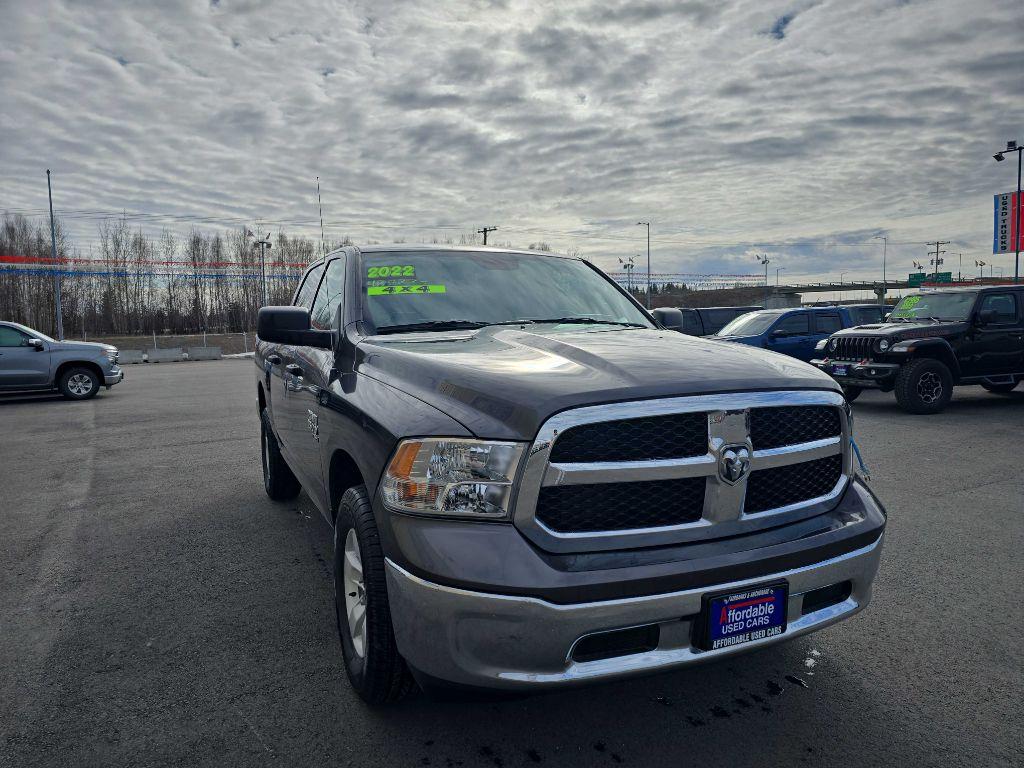 photo of 2022 RAM 1500 CLASSIC SLT