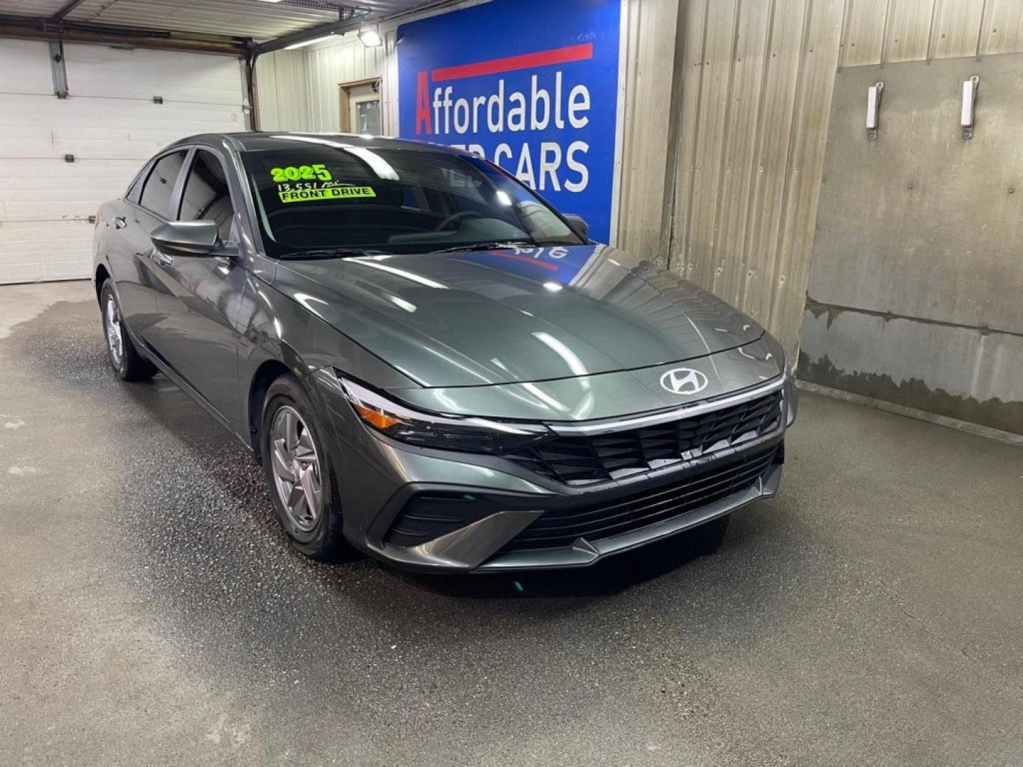 2025 GREY HYUNDAI ELANTRA SE (KMHLL4DG0SU) with an 2.0L engine, Automatic transmission, located at 2525 S. Cushman, Fairbanks, AK, 99701, (907) 452-5707, 64.824036, -147.712311 - Photo#0