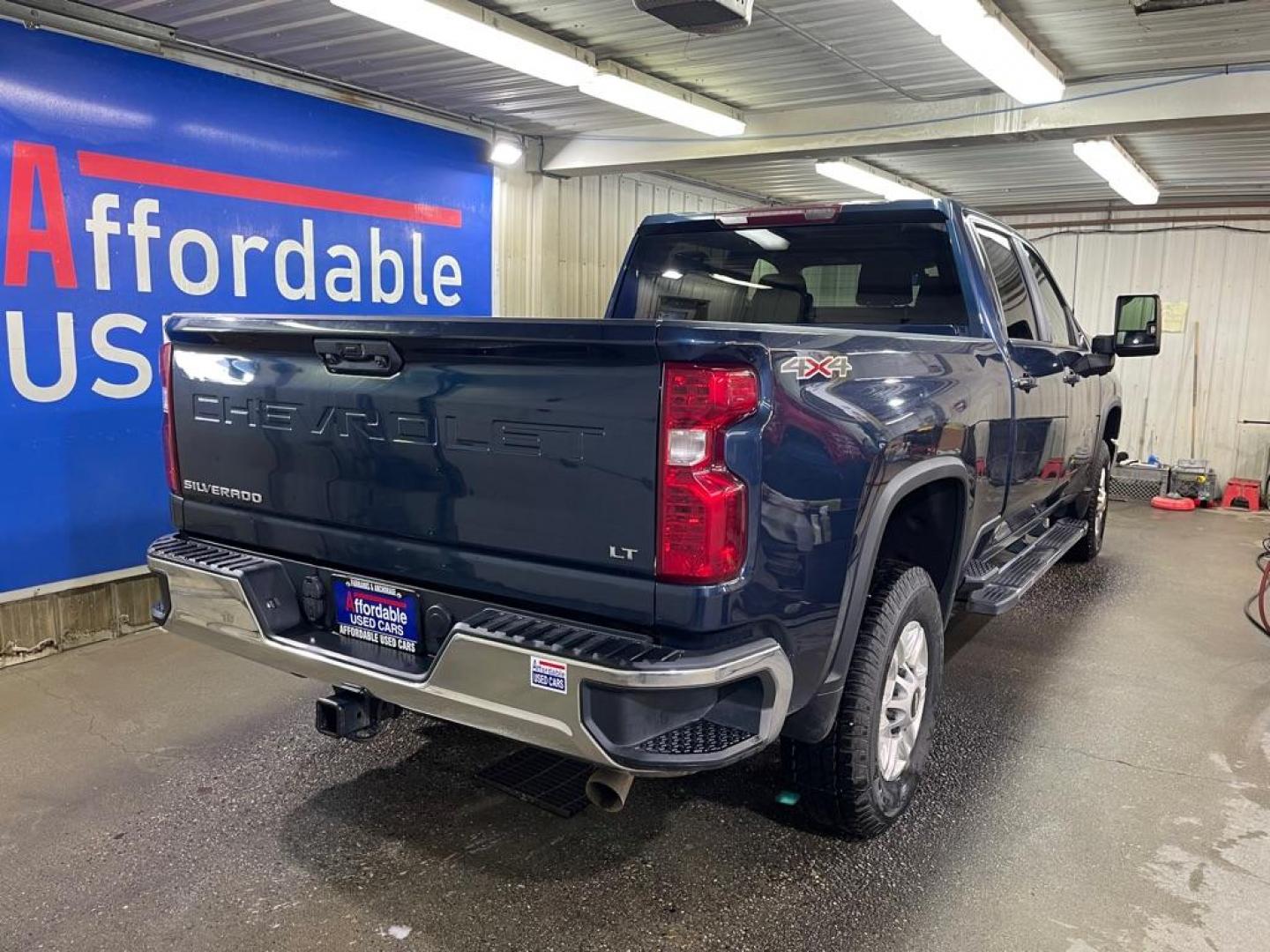 2021 BLUE CHEVROLET SILVERADO 2500 HEAVY DUTY LT (1GC4YNE7XMF) with an 6.6L engine, Automatic transmission, located at 2525 S. Cushman, Fairbanks, AK, 99701, (907) 452-5707, 64.824036, -147.712311 - Photo#2