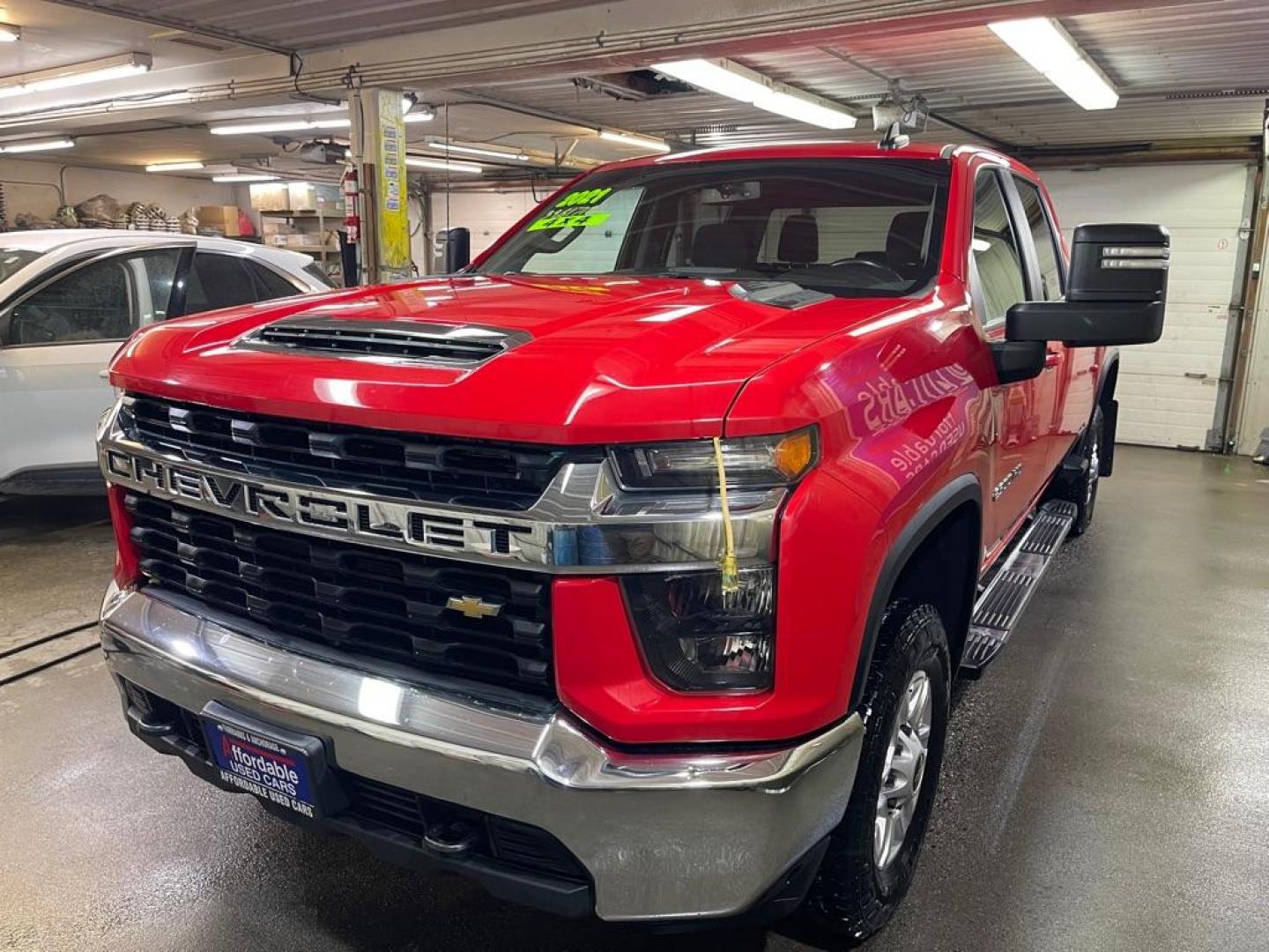 2021 RED CHEVROLET SILVERADO 2500 HEAVY DUTY LT (1GC4YNE72MF) with an 6.6L engine, Automatic transmission, located at 2525 S. Cushman, Fairbanks, AK, 99701, (907) 452-5707, 64.824036, -147.712311 - Photo#1