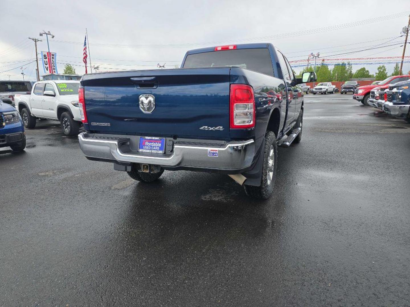 2020 BLUE RAM 2500 BIG HORN (3C6UR5DJ7LG) with an 6.4L engine, Automatic transmission, located at 2525 S. Cushman, Fairbanks, AK, 99701, (907) 452-5707, 64.824036, -147.712311 - Photo#4