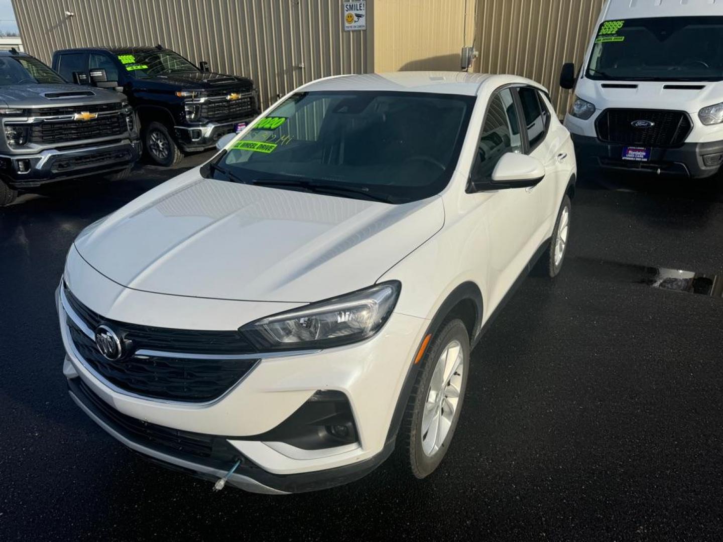 2020 WHITE BUICK ENCORE GX PREFERRED (KL4MMCSL6LB) with an 1.3L engine, Automatic transmission, located at 2525 S. Cushman, Fairbanks, AK, 99701, (907) 452-5707, 64.824036, -147.712311 - Photo#1