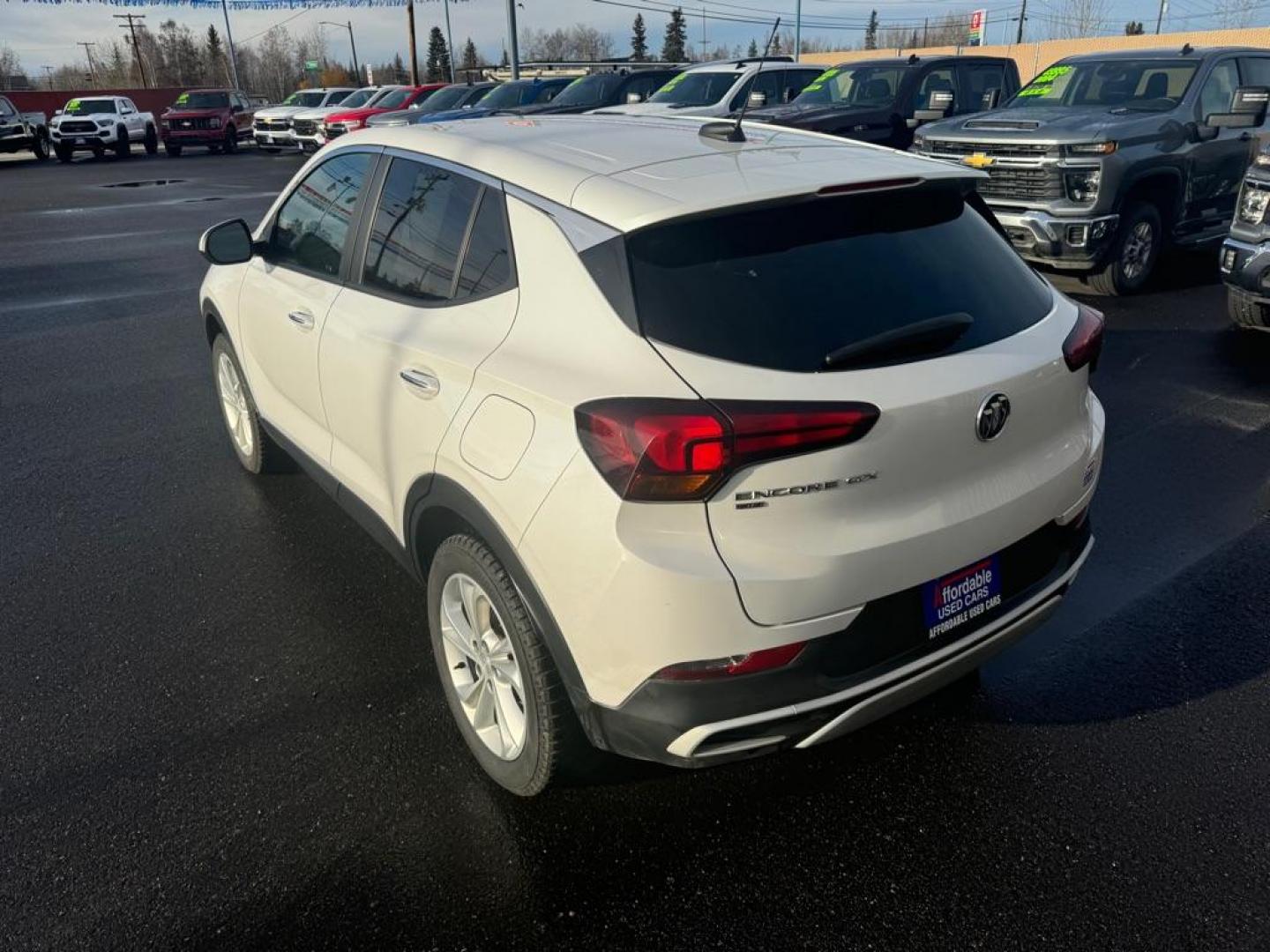 2020 WHITE BUICK ENCORE GX PREFERRED (KL4MMCSL6LB) with an 1.3L engine, Automatic transmission, located at 2525 S. Cushman, Fairbanks, AK, 99701, (907) 452-5707, 64.824036, -147.712311 - Photo#3