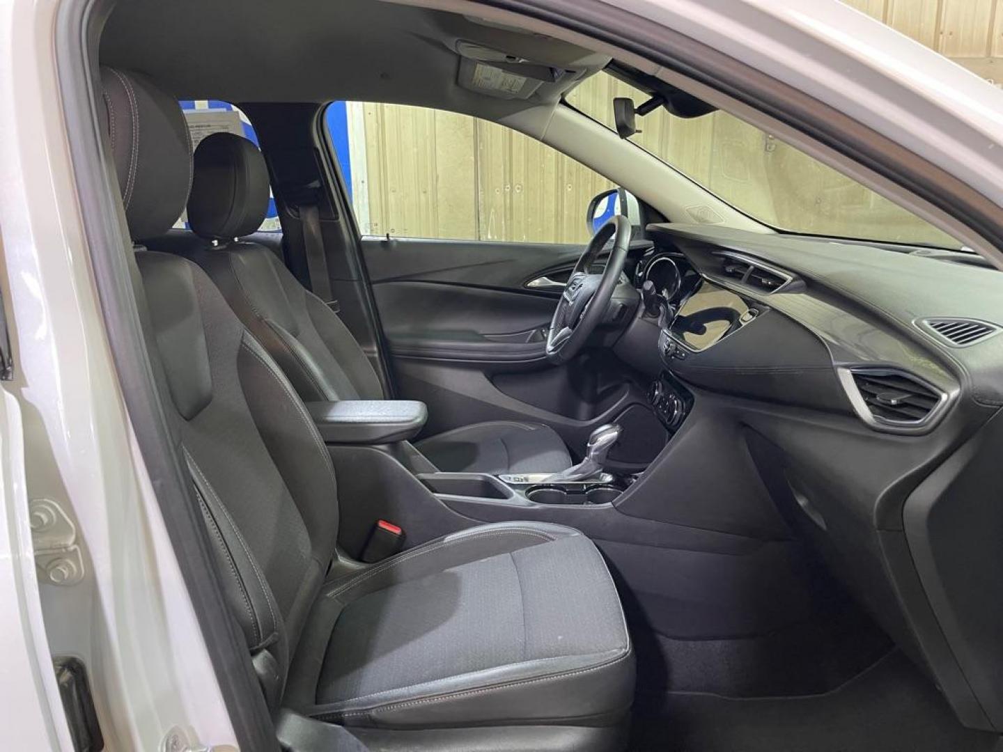2020 WHITE BUICK ENCORE GX PREFERRED (KL4MMCSL6LB) with an 1.3L engine, Automatic transmission, located at 2525 S. Cushman, Fairbanks, AK, 99701, (907) 452-5707, 64.824036, -147.712311 - Photo#3