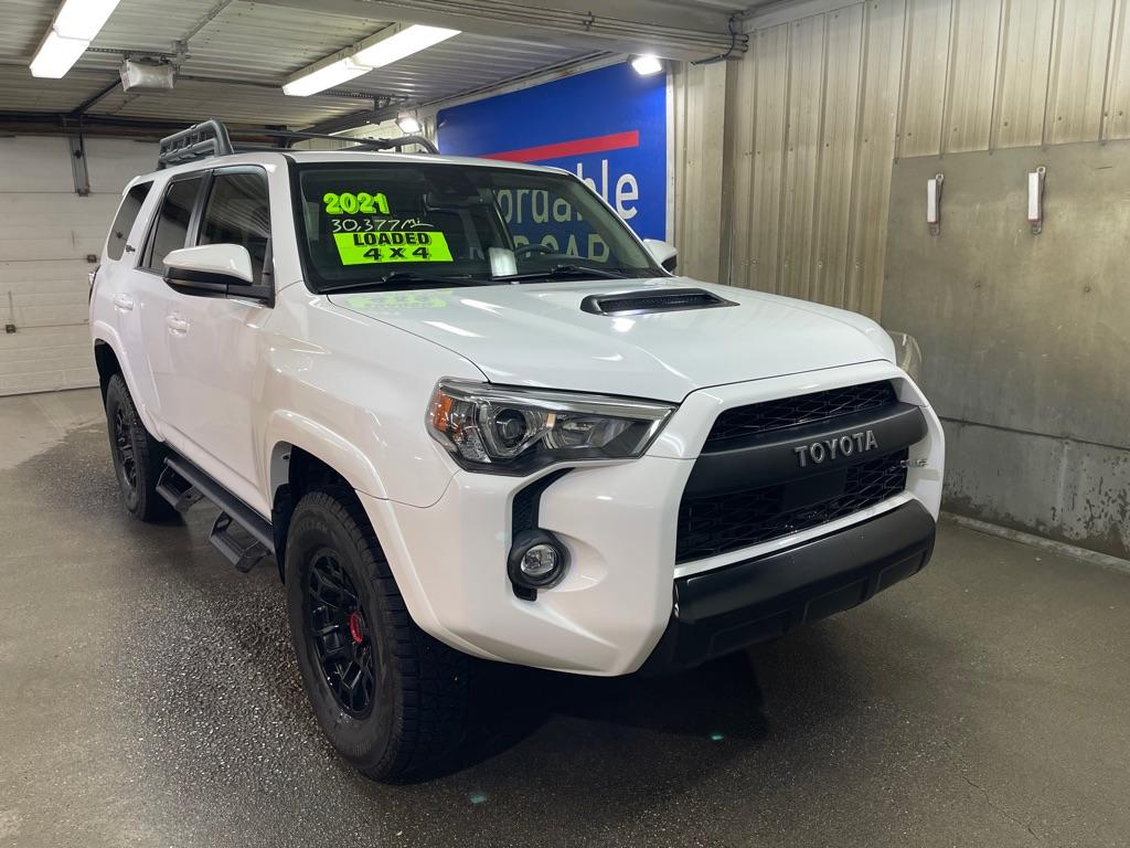 photo of 2021 TOYOTA 4RUNNER VENTURE