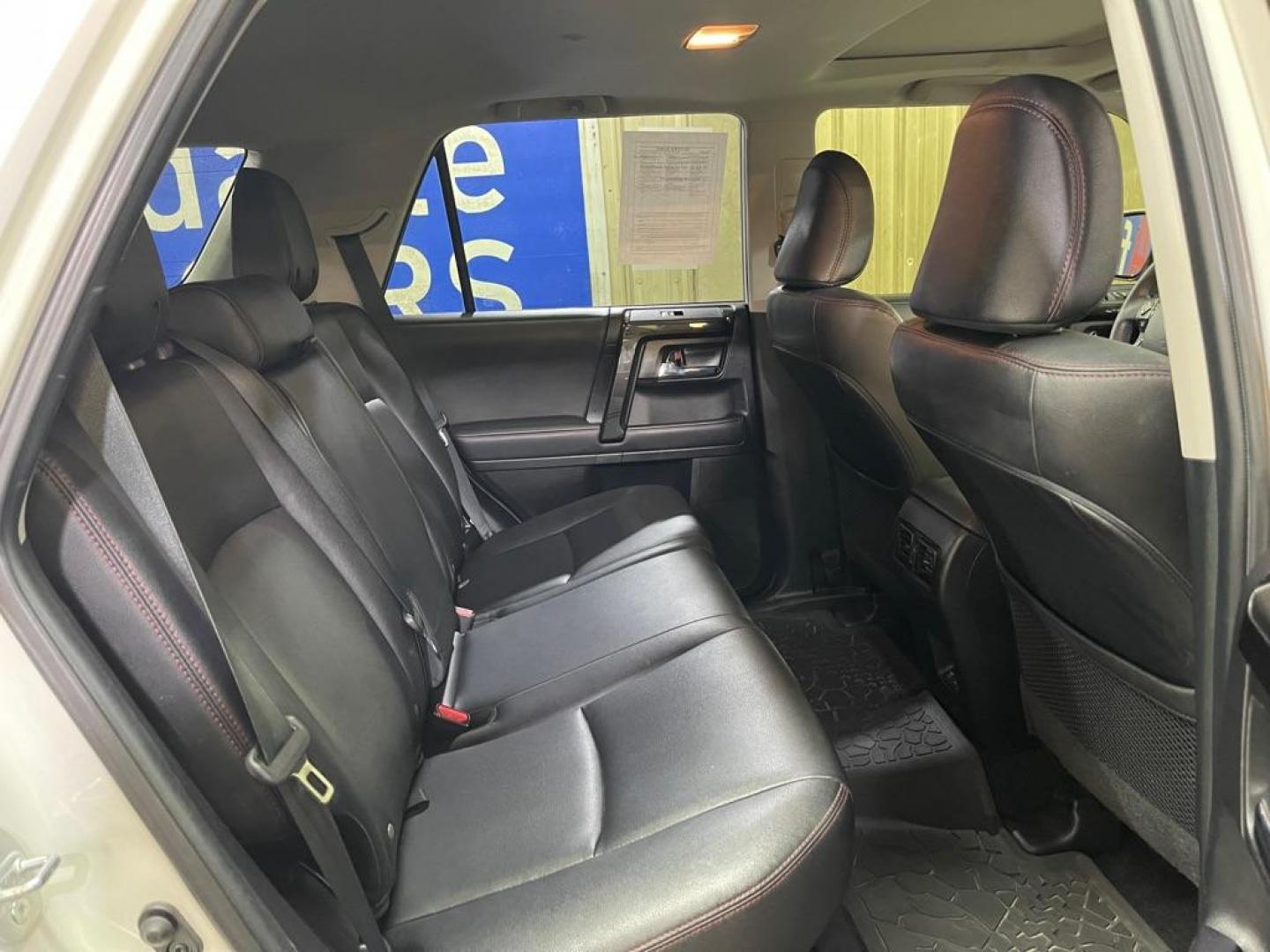 2021 WHITE TOYOTA 4RUNNER VENTURE (JTELU5JR0M5) with an 4.0L engine, Automatic transmission, located at 2525 S. Cushman, Fairbanks, AK, 99701, (907) 452-5707, 64.824036, -147.712311 - Photo#4