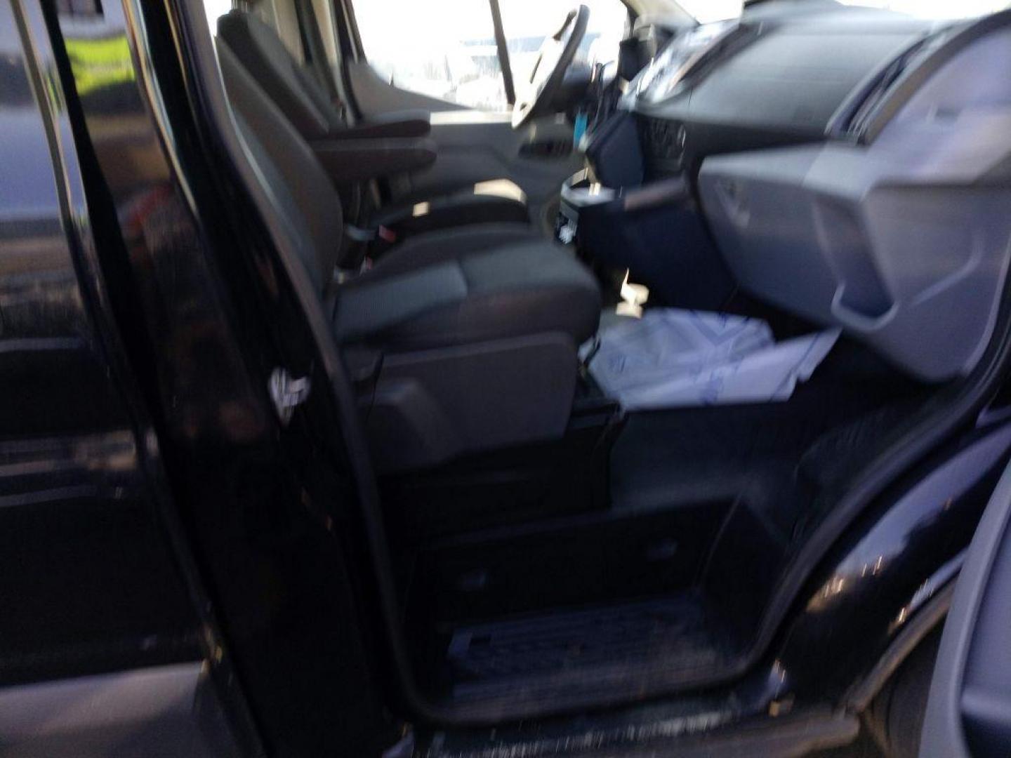 2018 BLACK FORD TRANSIT T-350 HD (1FBVU4XG5JK) with an 3.5L engine, Automatic transmission, located at 2525 S. Cushman, Fairbanks, AK, 99701, (907) 452-5707, 64.824036, -147.712311 - Photo#5