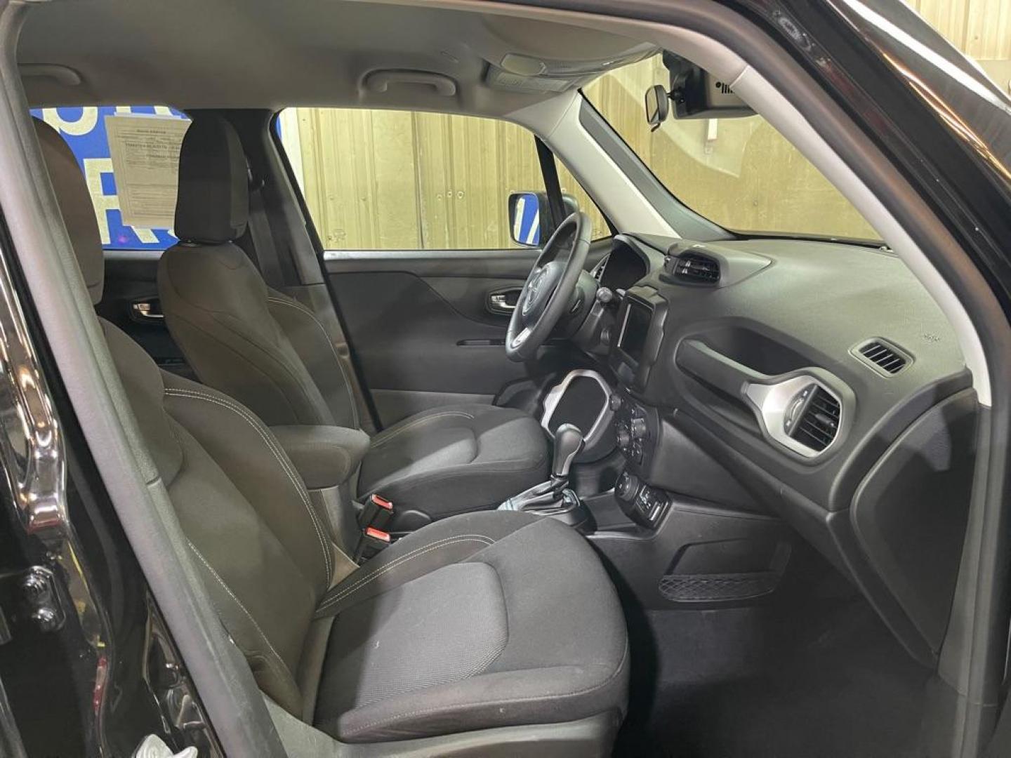 2021 BLACK JEEP RENEGADE SPORT (ZACNJDAB5MP) with an 2.4L engine, Automatic transmission, located at 2525 S. Cushman, Fairbanks, AK, 99701, (907) 452-5707, 64.824036, -147.712311 - Photo#3