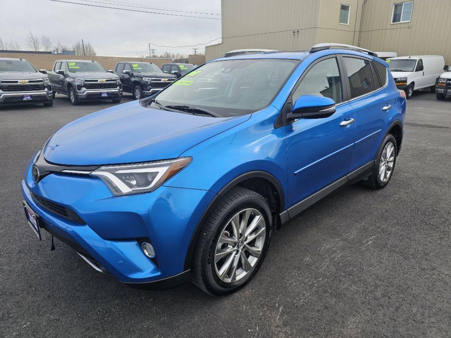 2017 BLUE TOYOTA RAV4 LIMITED (2T3DFREV0HW) with an 2.5L engine, Automatic transmission, located at 2525 S. Cushman, Fairbanks, AK, 99701, (907) 452-5707, 64.824036, -147.712311 - Photo#0