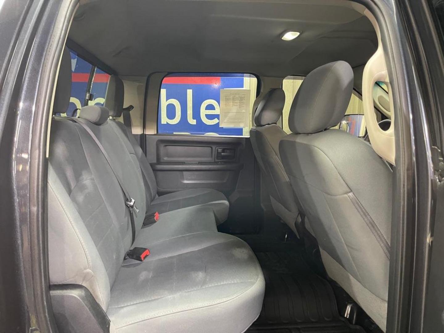 2015 BLUE RAM 2500 ST (3C6TR5CT5FG) with an 5.7L engine, Automatic transmission, located at 2525 S. Cushman, Fairbanks, AK, 99701, (907) 452-5707, 64.824036, -147.712311 - Photo#4