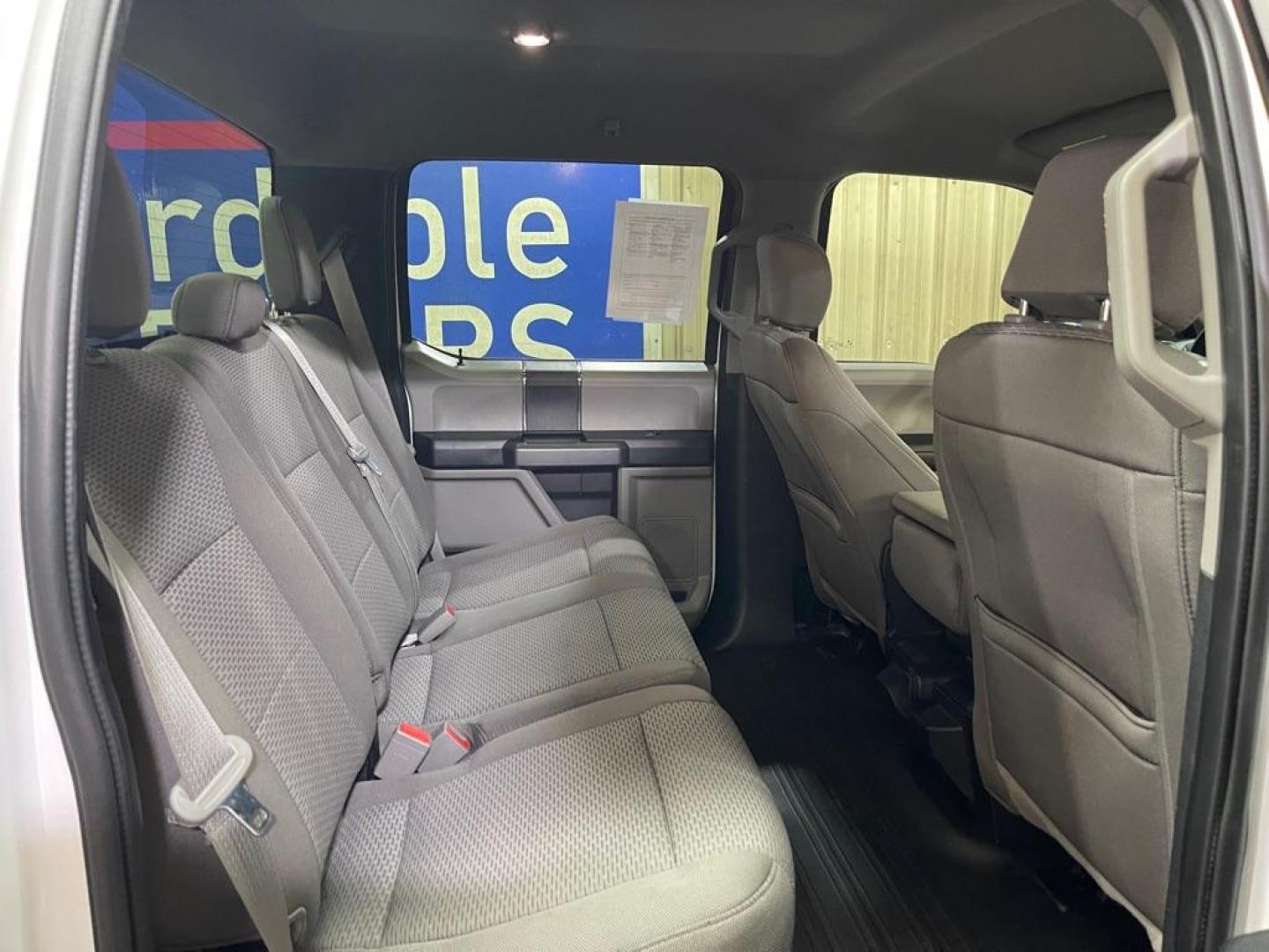 2020 WHITE FORD F150 SUPERCREW (1FTEW1E56LF) with an 5.0L engine, Automatic transmission, located at 2525 S. Cushman, Fairbanks, AK, 99701, (907) 452-5707, 64.824036, -147.712311 - Photo#4