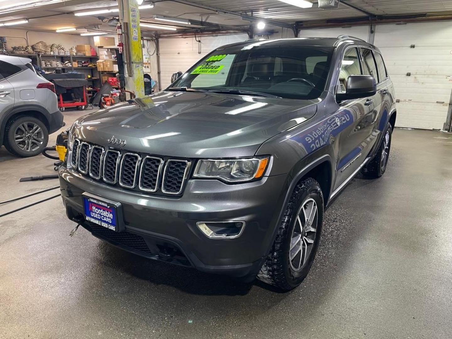 2020 GRAY JEEP GRAND CHEROKEE LAREDO (1C4RJFAG7LC) with an 3.6L engine, Automatic transmission, located at 2525 S. Cushman, Fairbanks, AK, 99701, (907) 452-5707, 64.824036, -147.712311 - Photo#1
