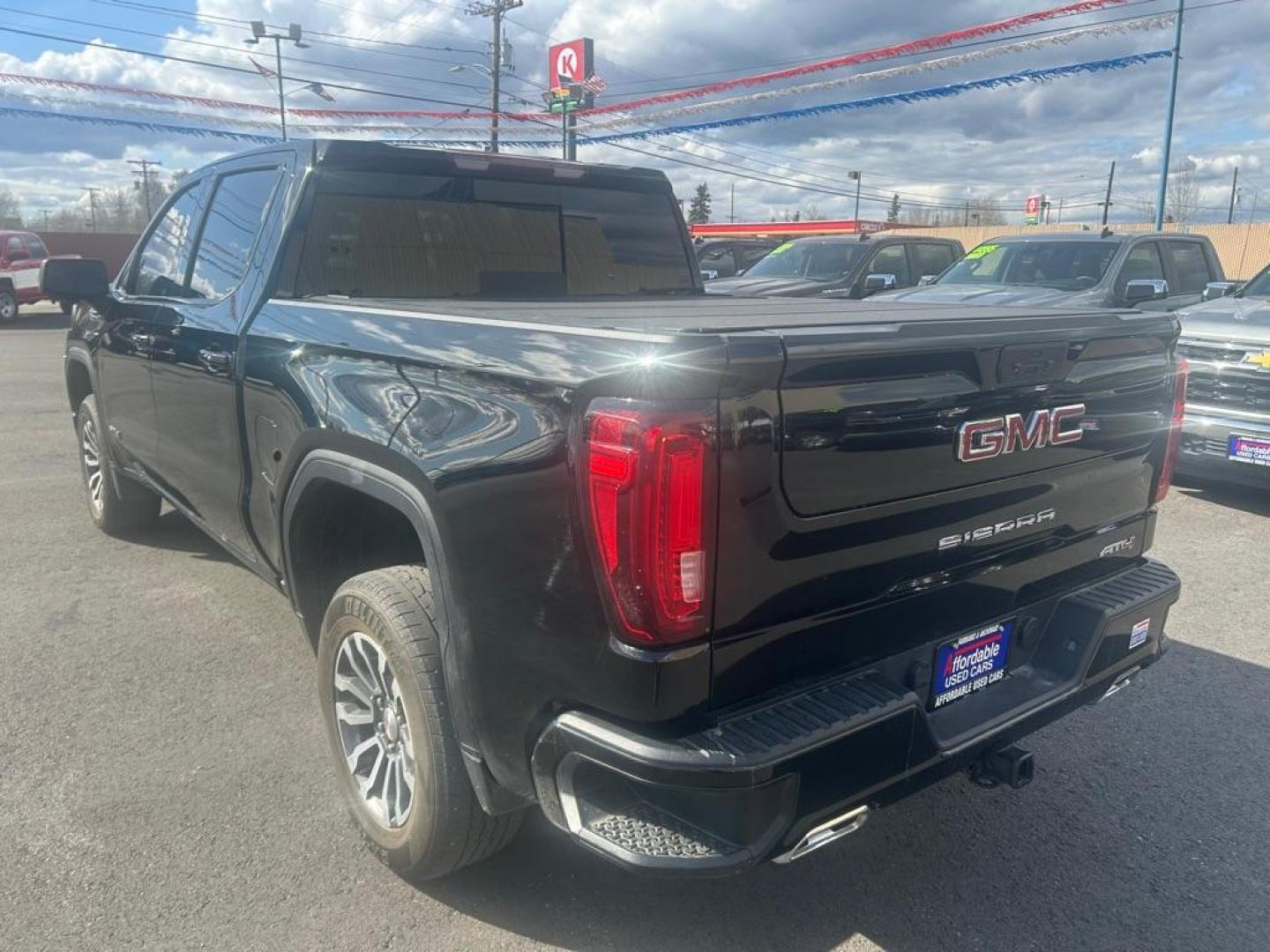 2021 BLACK GMC SIERRA 1500 AT4 (1GTU9EET2MZ) with an 3.0L engine, Automatic transmission, located at 2525 S. Cushman, Fairbanks, AK, 99701, (907) 452-5707, 64.824036, -147.712311 - Photo#3