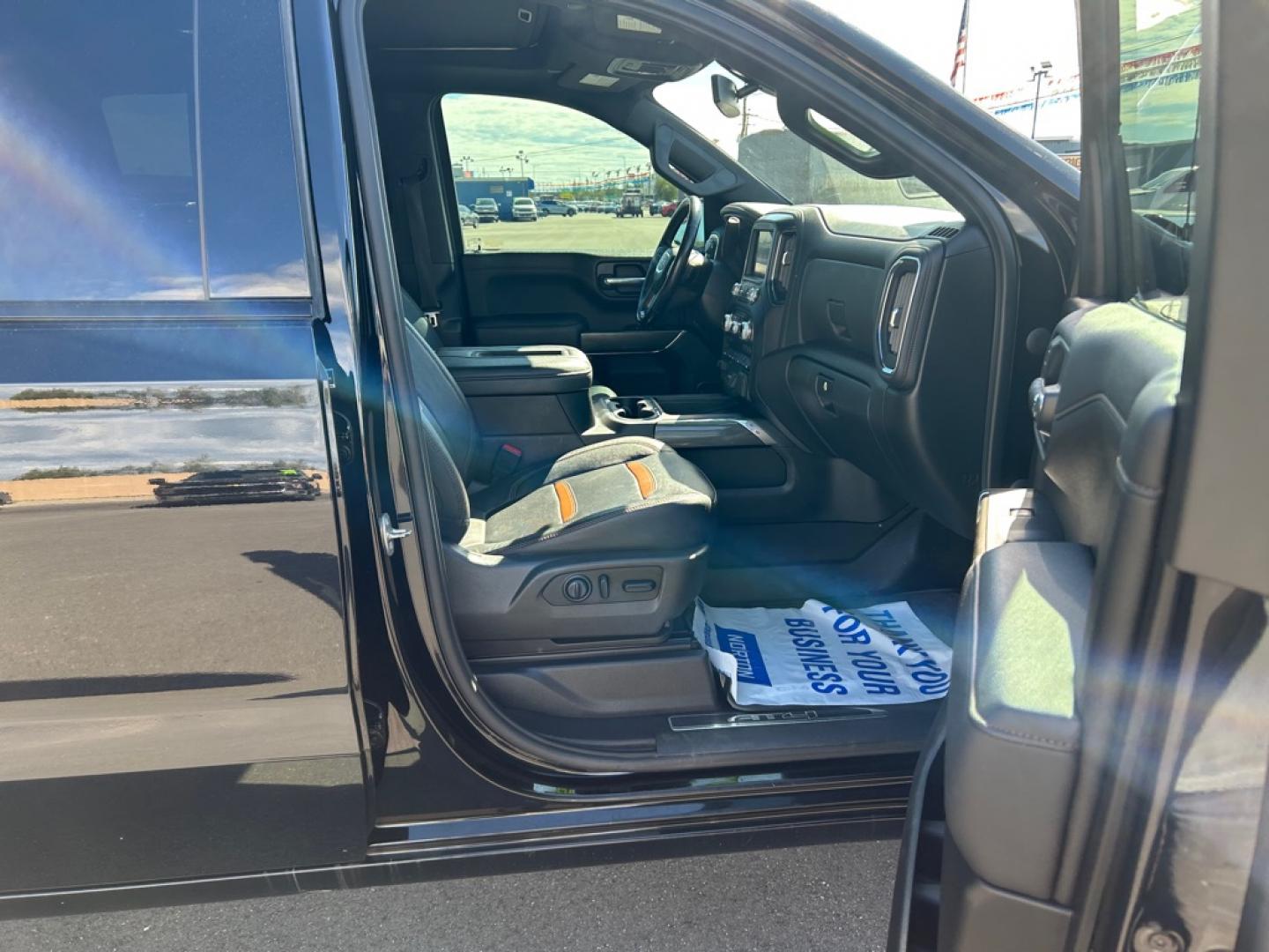 2021 BLACK GMC SIERRA AT4 1500 AT4 (1GTU9EET2MZ) with an 3.0L engine, Automatic transmission, located at 2525 S. Cushman, Fairbanks, AK, 99701, (907) 452-5707, 64.824036, -147.712311- Photo#4