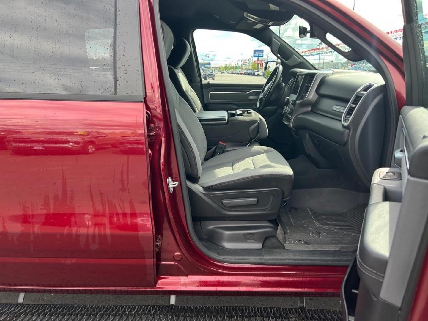 2021 MAROON RAM 1500 BIG HORN/LONE STAR (1C6SRFFT3MN) with an 5.7L engine, Automatic transmission, located at 2525 S. Cushman, Fairbanks, AK, 99701, (907) 452-5707, 64.824036, -147.712311 - Photo#4