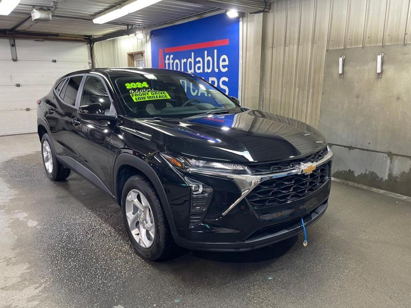 2024 BLACK CHEVROLET TRAX LS (KL77LFE23RC) with an 1.2L engine, Automatic transmission, located at 2525 S. Cushman, Fairbanks, AK, 99701, (907) 452-5707, 64.824036, -147.712311 - Photo#0